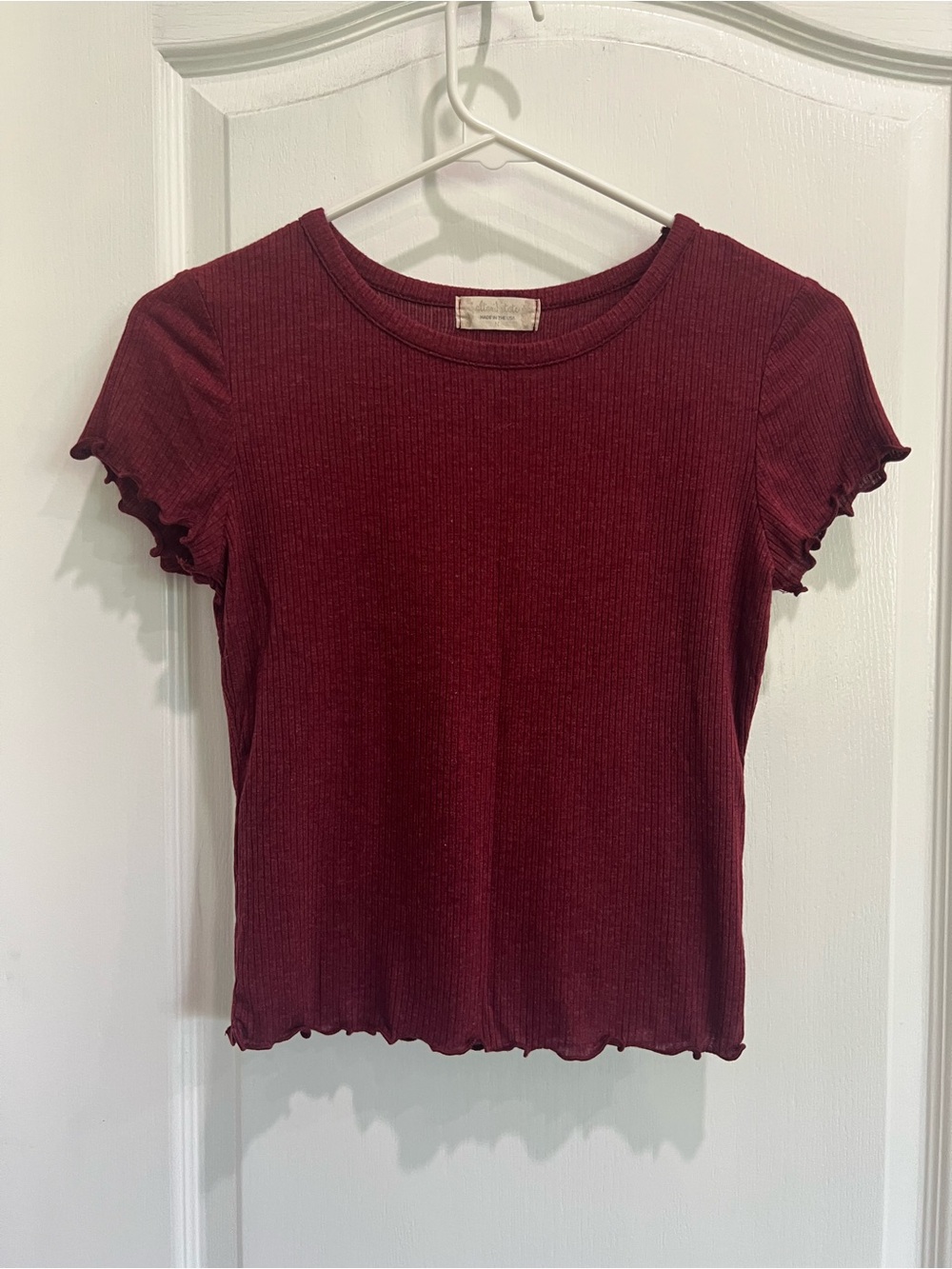 Altar’d State Ribbed Lettuce trim Maroon Shirt Size Medium